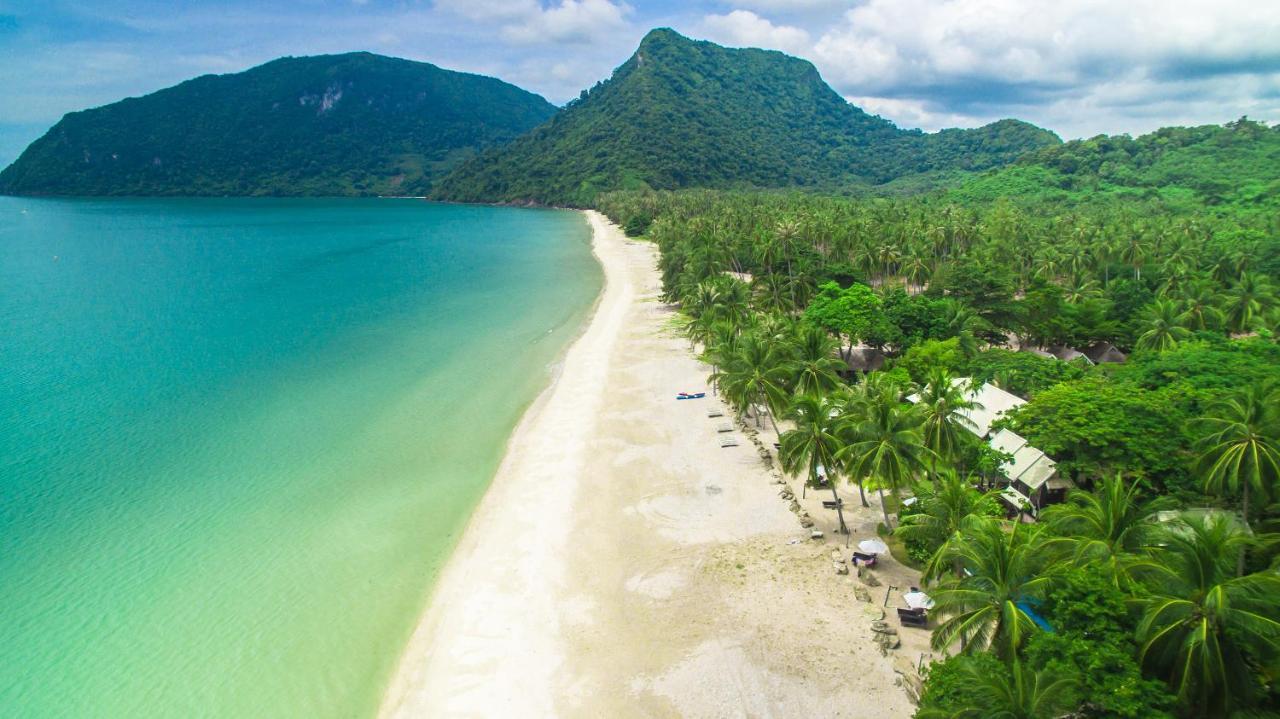 Baan Thong Ching Resort Khanom Exterior foto